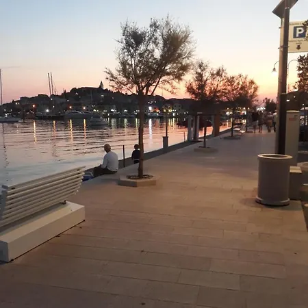 Sjor Room-delux- With A Modern Bathroom- - -lokvice 6 פרימוסטן