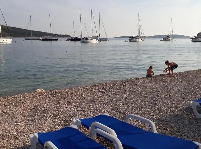 Apartmán Sjor Room-delux- With A Modern Bathroom- - -lokvice 6 *