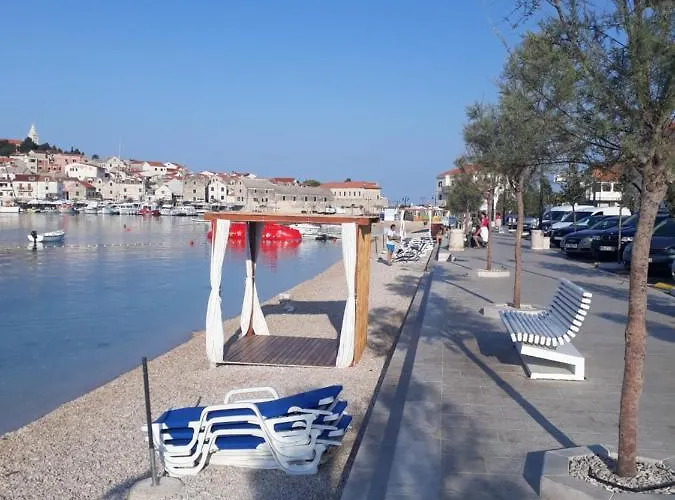 Sjor Room-delux- With A Modern Bathroom- - -lokvice 6 Apartment *